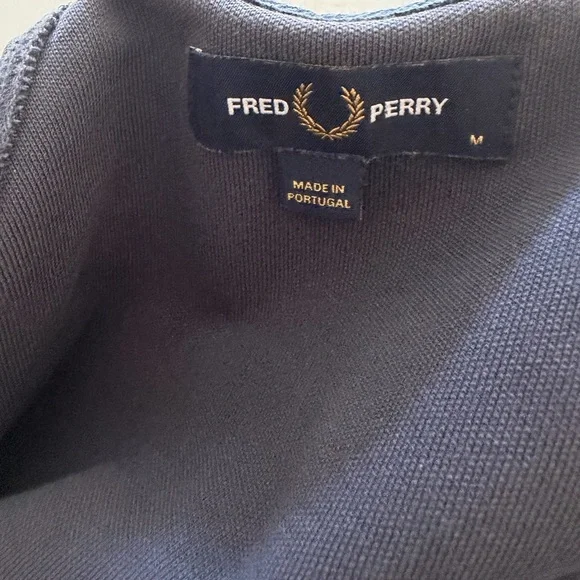 Fred Perry track jacket - Picture 7 of 10